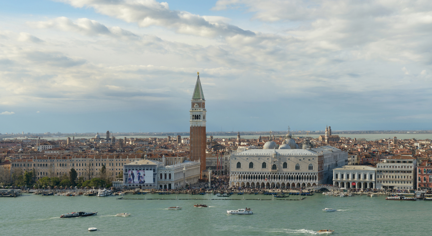 Piazza San Marco e Venezia a Pasqua 2013. Veduta dal campanile della Basilica di San Giorgio Maggiore (Photo by Wolfgang Moroder)